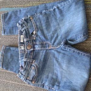 3/$10 Oshkosh b'gosh jeans